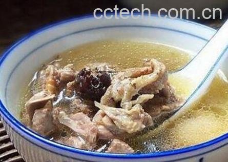 鸽子汤的功效与作用 鸽子汤的常见做法-1
